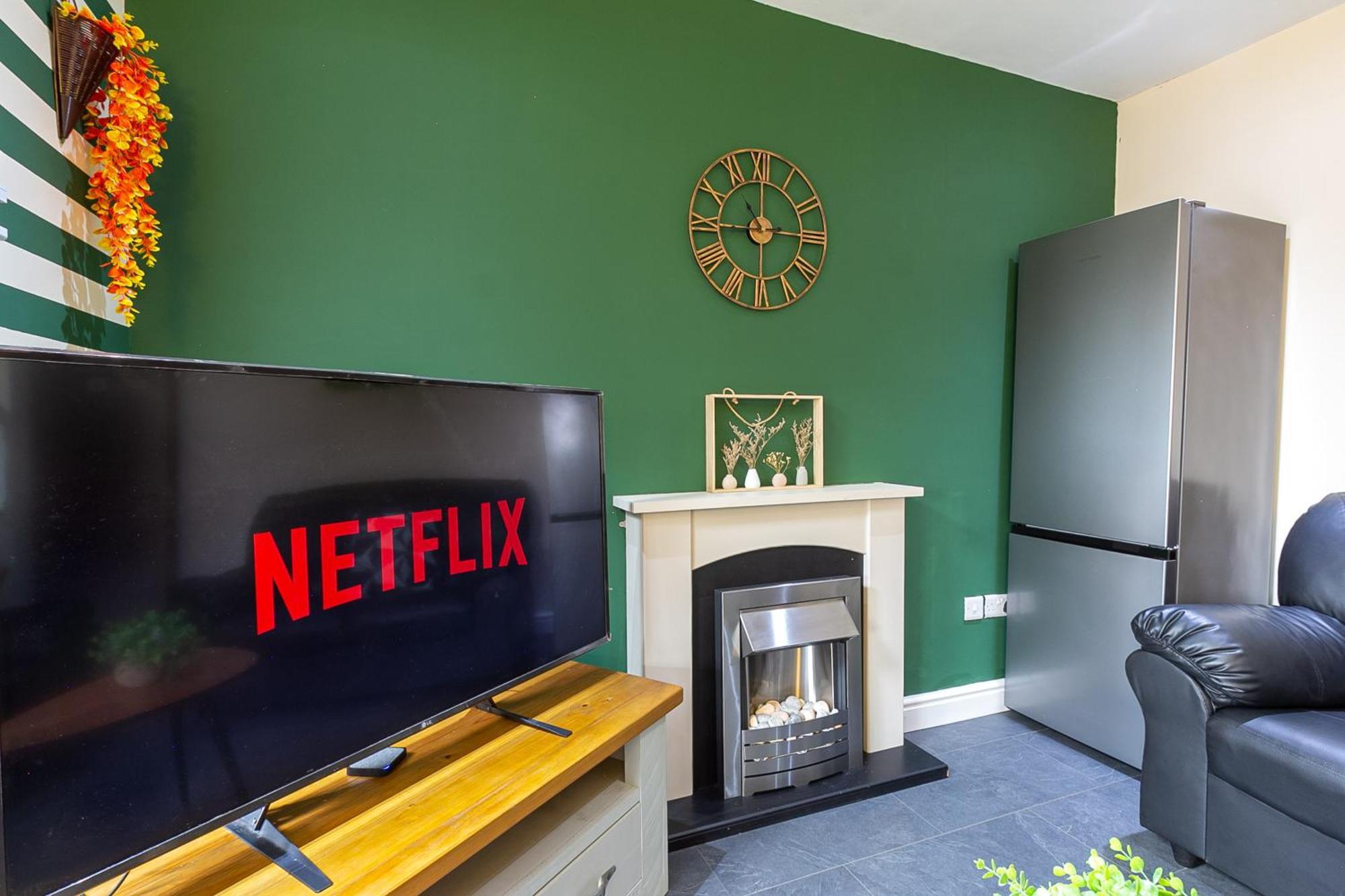 Bathway House - Free Secured Parking And Wifi Apartment