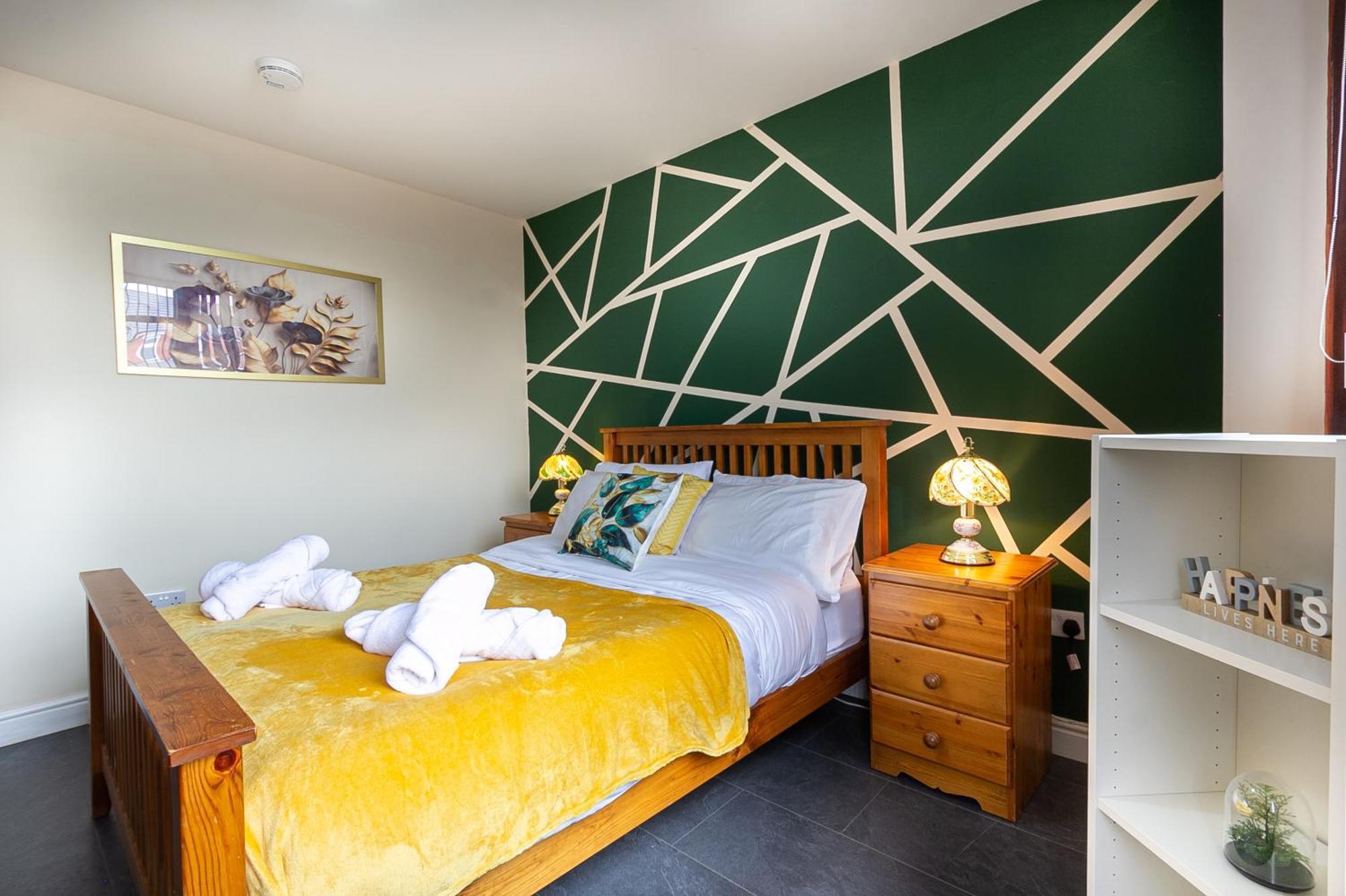 Bathway House - Free Secured Parking And Wifi